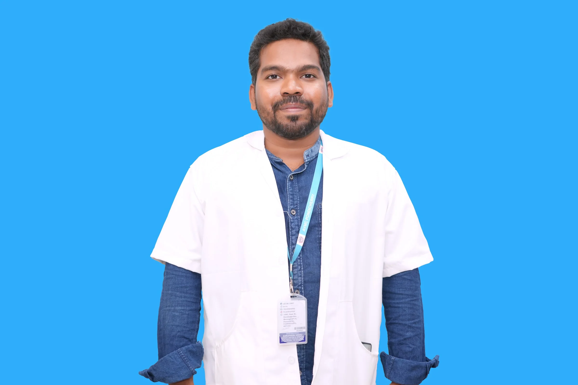 Dr. Vigneswaramoorthi V.