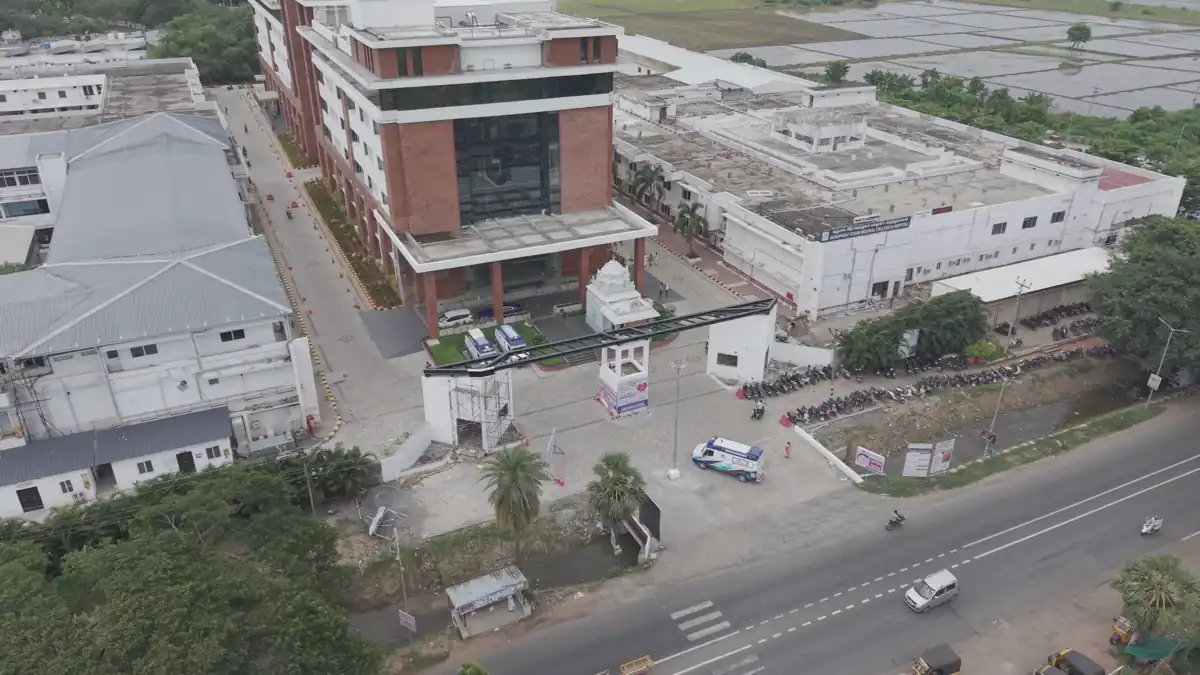Campus Aerial View 39