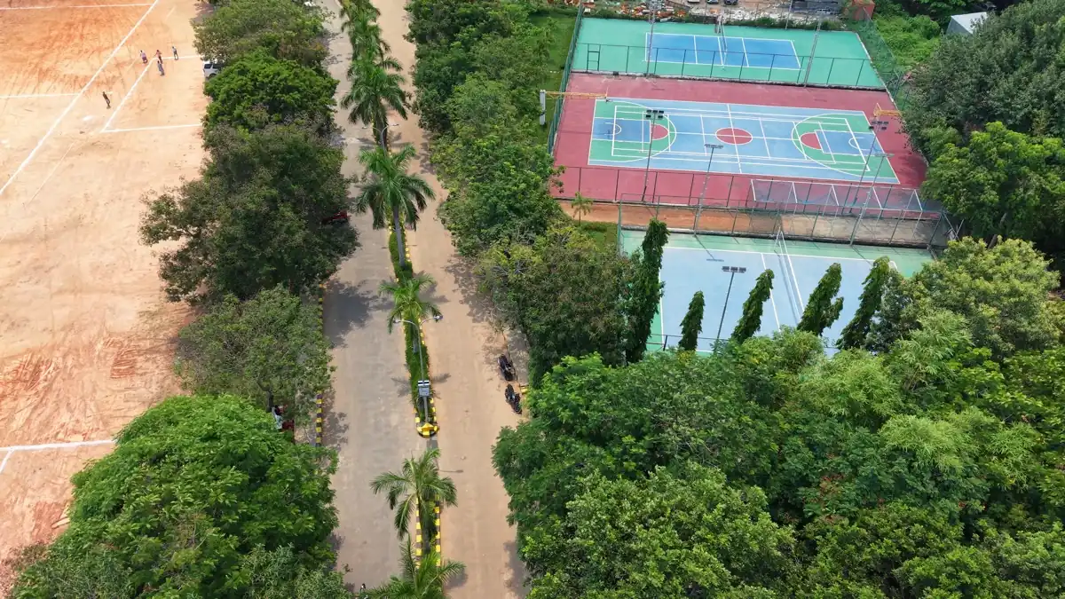 Campus Aerial View 44